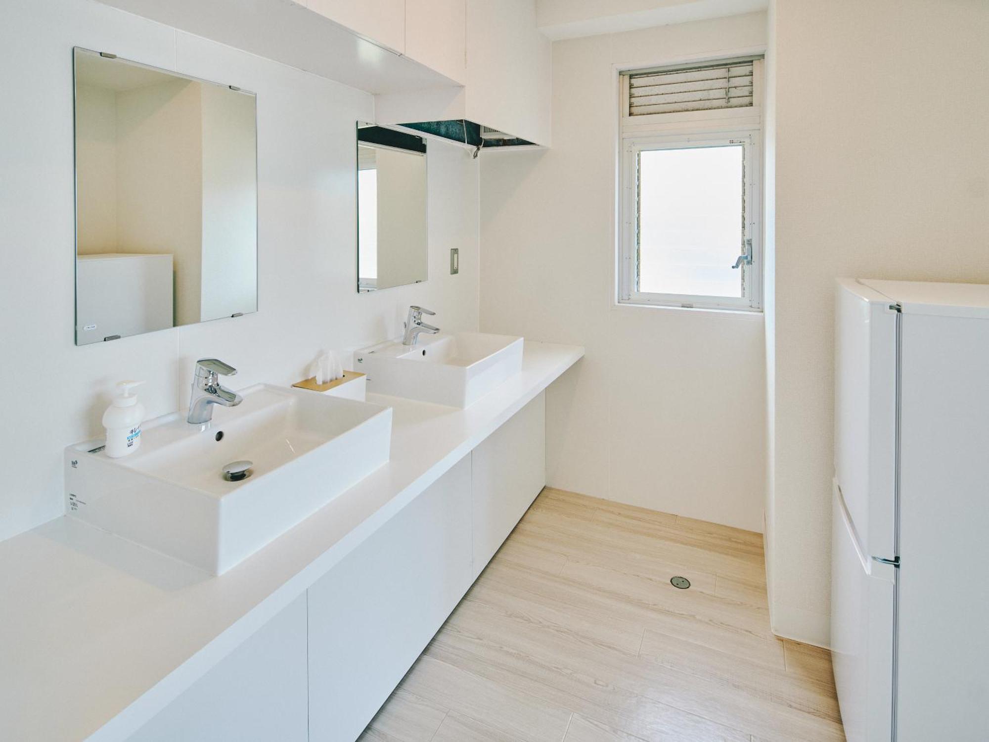 Guest Living Mu Nanki Shirahama Apartment Exterior photo
